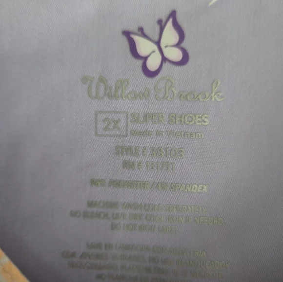 Willow Brook Floral Flowers Scrub Top Shirt Pockets Adult Women's 2XL - Picture 7 of 10